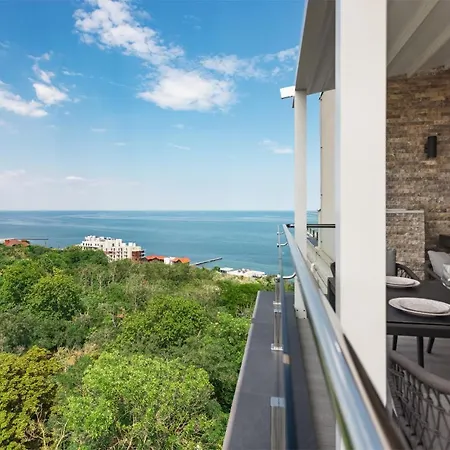 Marinist Residence Odesa Exterior photo